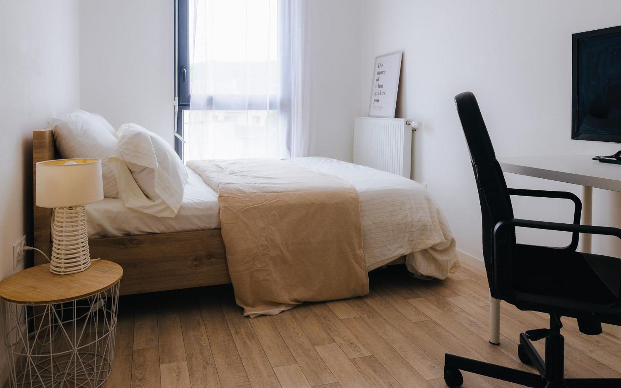 Appartement Luxueux, Neuf & Equipe A Versailles, Saint-Cyr-lʼÉcole Exteriör bild