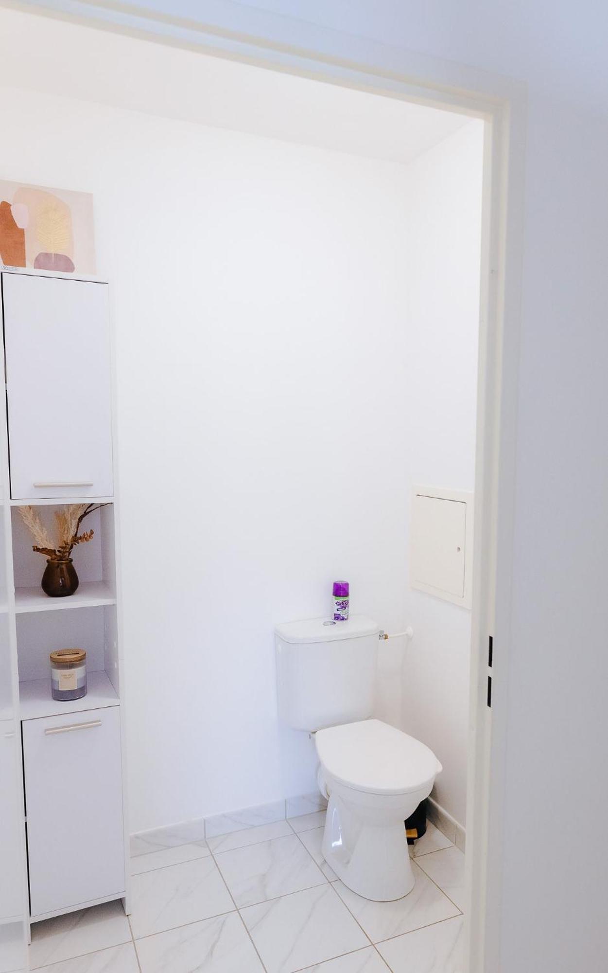 Appartement Luxueux, Neuf & Equipe A Versailles, Saint-Cyr-lʼÉcole Exteriör bild